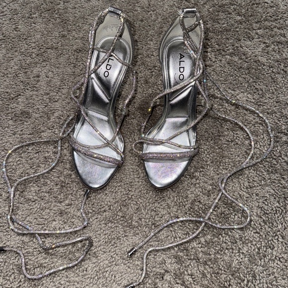 Aldo heels - Picture 1 of 3